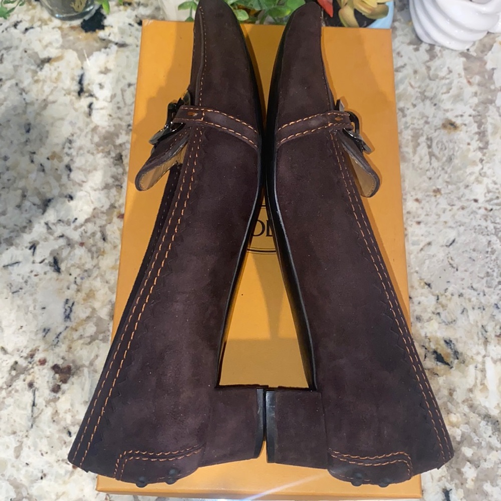 Tod's Woman’s Brown Suede Heel Loafers- 37 - Picture 5 of 7